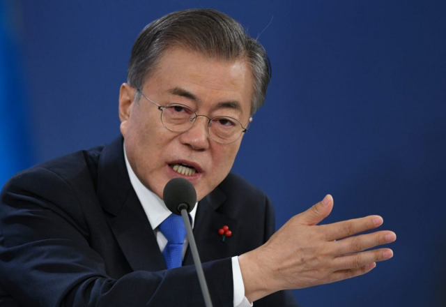 韩国总统文在寅，领导风格与时代印记，韩国总统文在寅的领导风格与时代印记解析