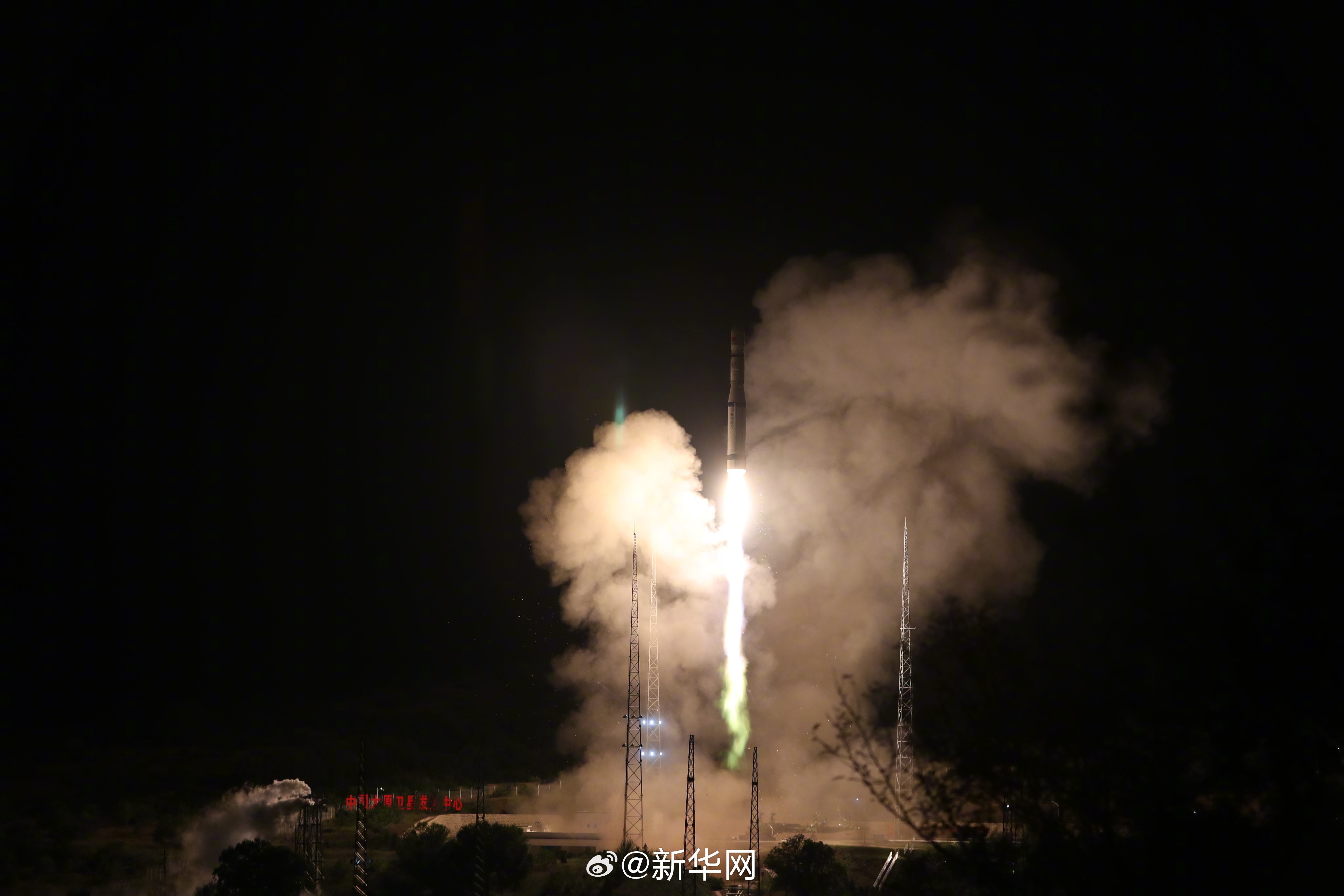 一箭20星发射成功,探索太空的新里程碑,一箭20星成功发射,太空探索新里程碑达成