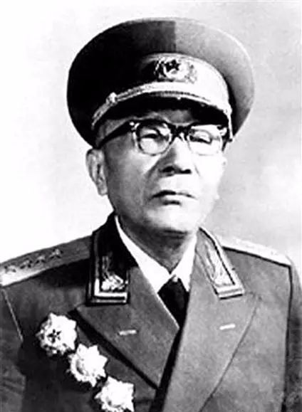 丁晓兵现任职务及其卓越贡献，丁晓兵现任职务与卓越贡献概览