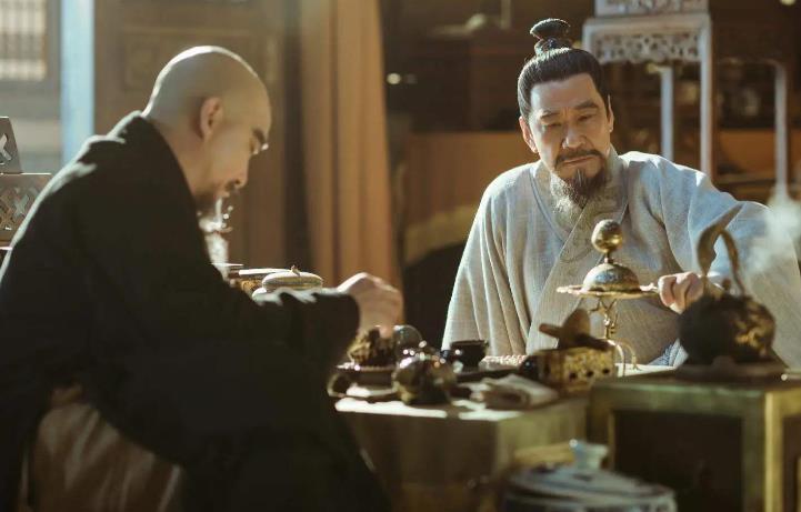 白小姐一码一肖与刘伯温的传奇故事,白小姐与刘伯温传奇故事揭秘