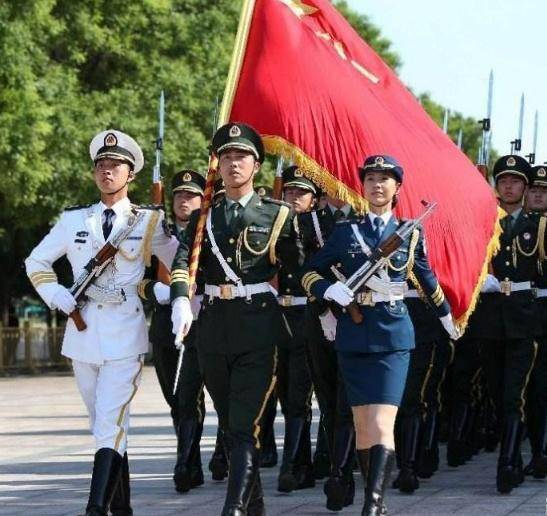 荣耀时刻，2019年国庆三军仪仗队盛大阅兵，荣耀时刻，盛大阅兵见证三军仪仗队风采——纪念国庆七十周年盛典