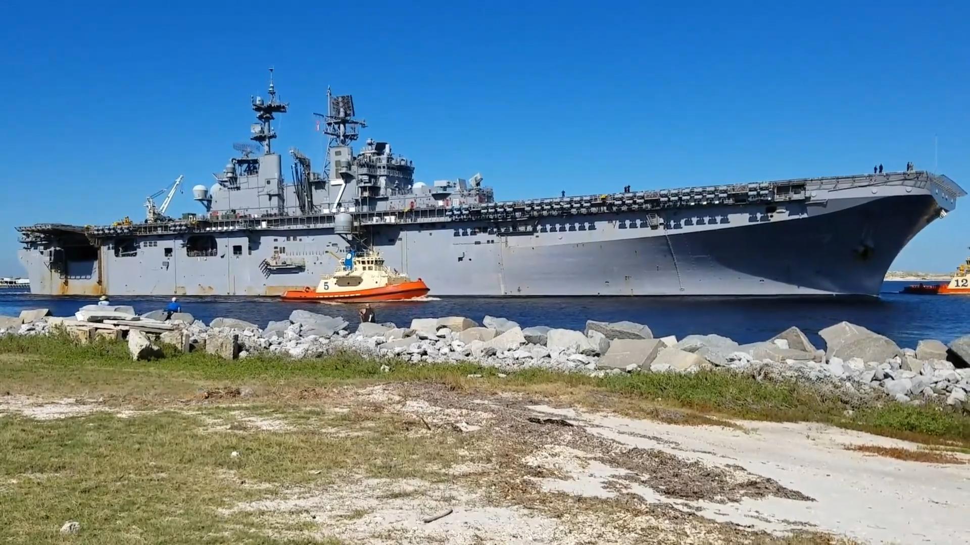 黄蜂级两栖攻击舰七号舰,探索与揭秘,黄蜂级两栖攻击舰七号舰,深入探索与揭秘之旅