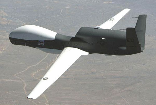 全球鹰无人机的多重身份与独特价值,揭秘其重量之谜,全球鹰无人机的多重身份与独特价值,揭秘重量之谜及其应用领域价值