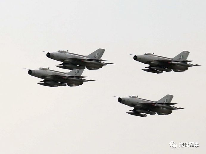 中巴军演，巴铁出动歼-10展现铁肩担当，中巴军演，巴铁歼-10展现铁肩担当与盟友共筑防线
