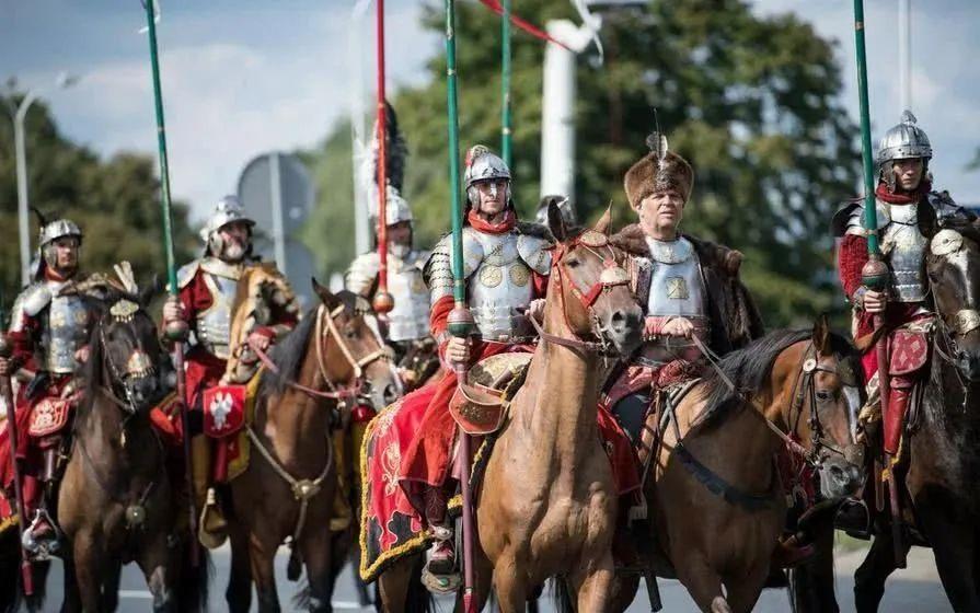 三军仪仗队是什么编制？深度解析中国仪仗队的组织与职责，深度解析，中国三军仪仗队的组织与职责