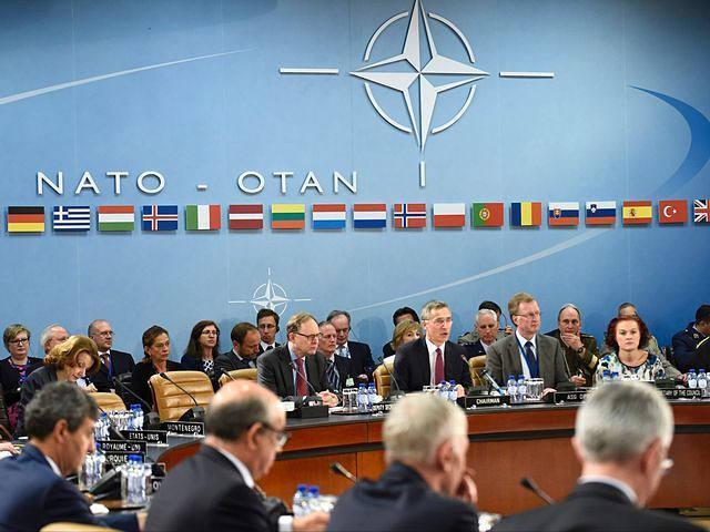 俄乌会引发第三次世界大战吗,国际局势的深度解析,俄乌局势与国际局势深度解析,是否会引发第三次世界大战?