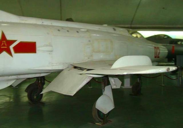 中国歼-12隐形战斗机,揭开神秘面纱的未来空中霸主,中国歼-12隐形战斗机,未来空中霸主揭秘面纱