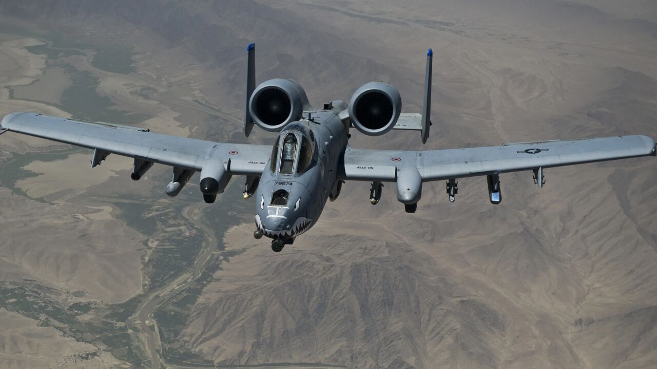 A-10攻击机的穿甲能力,深度解析其强大的战斗实力,A-10攻击机的穿甲能力与战斗实力深度解析