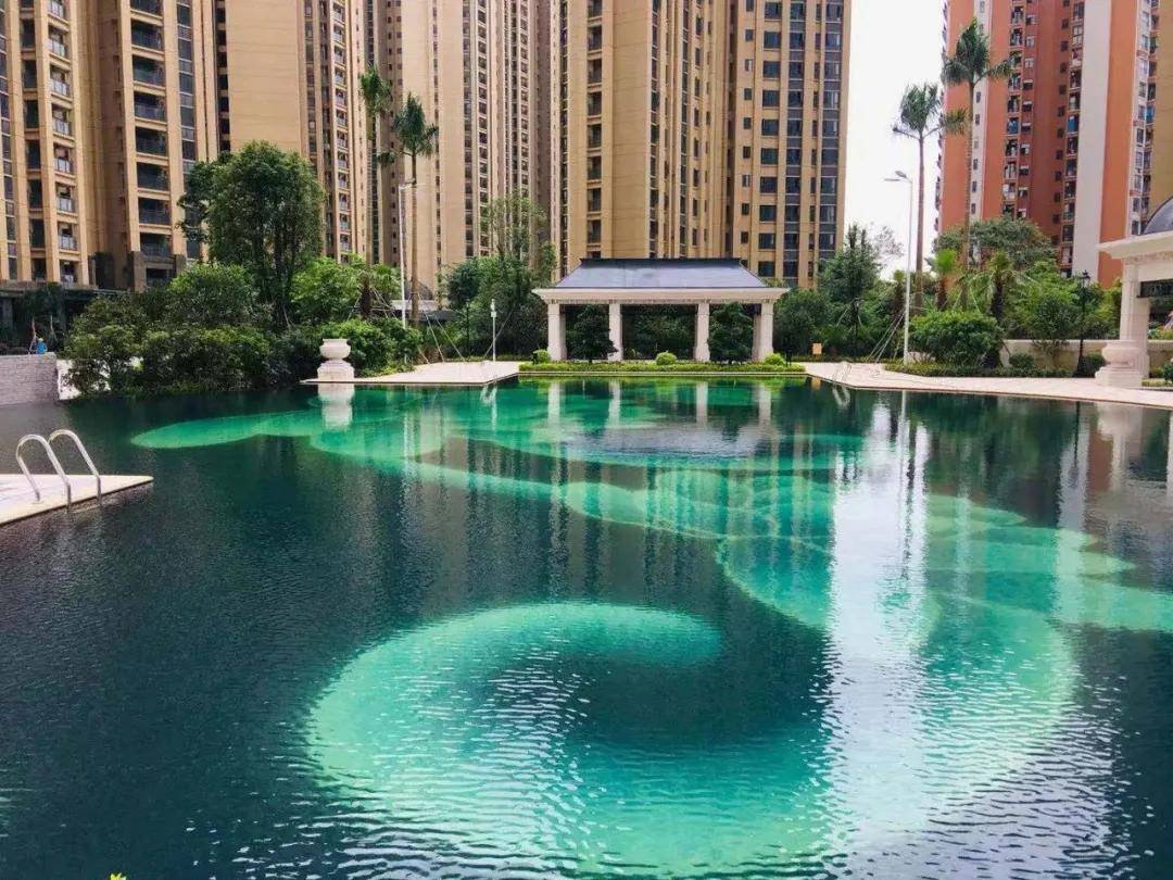 两岸新形势下的机遇与挑战,走向融合与共同发展的道路,两岸新形势下的融合挑战与共同发展之路