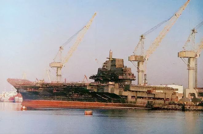 瓦良格号价格,深入解析与探讨,瓦良格号价格深度解析与探讨