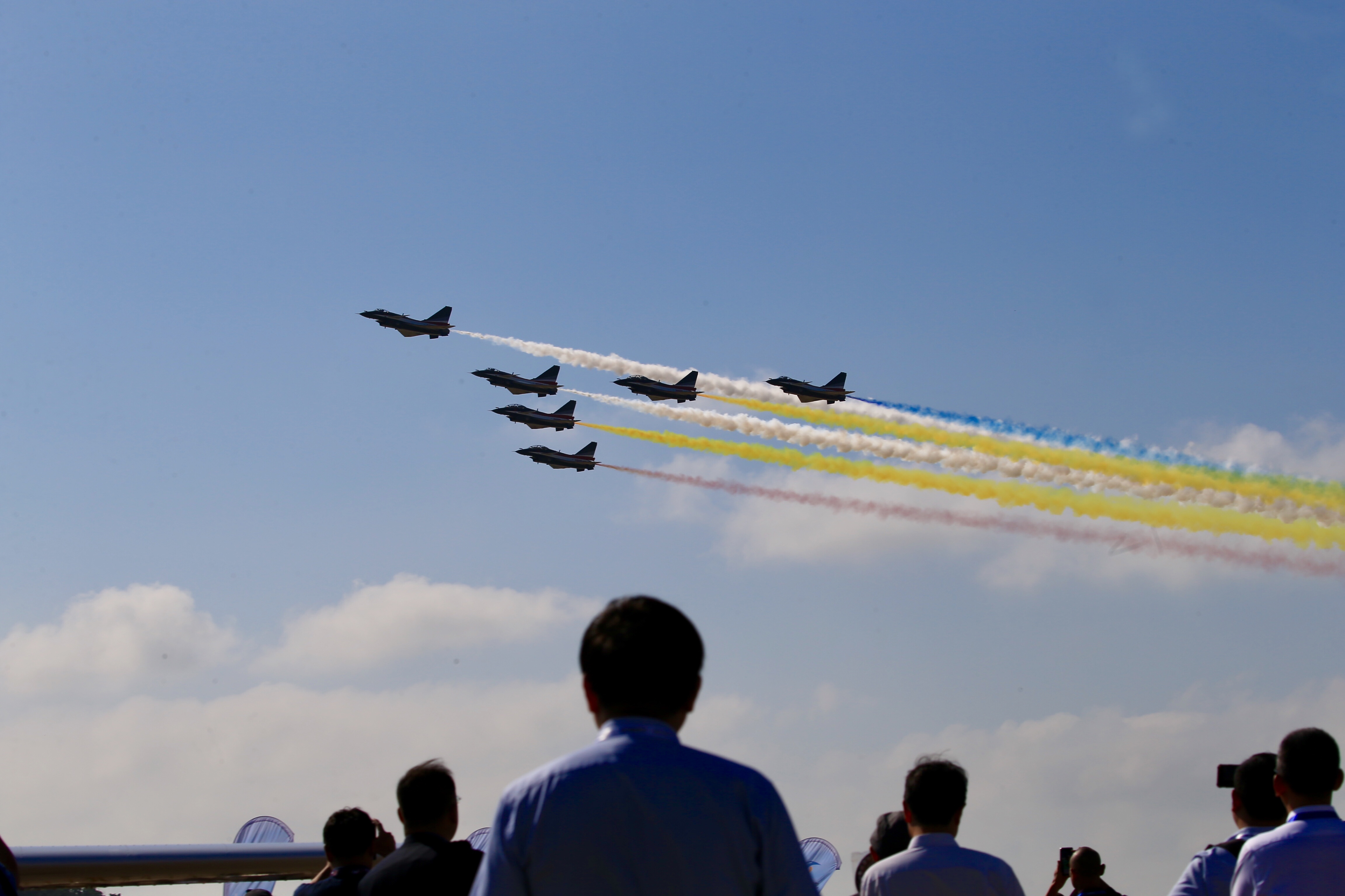 中国空军与电影,特技并非垃圾,而是荣耀的象征,中国空军与电影,特技展现荣耀的象征