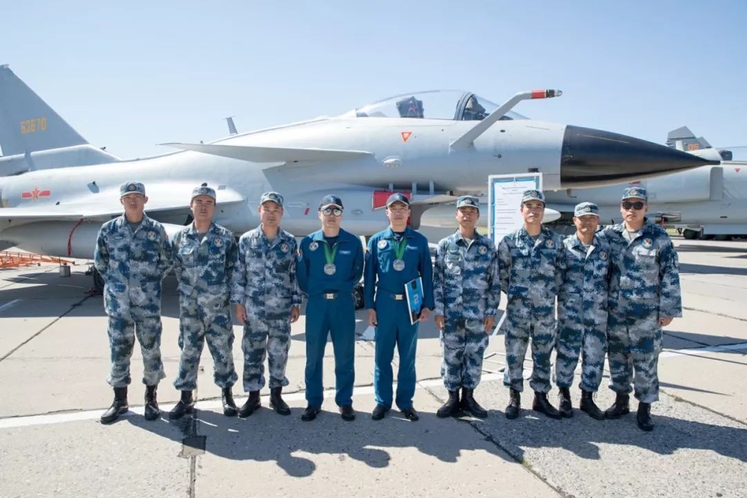 中国空军实力在2018年的最新展现,中国空军实力在最新展现中的飞跃发展(2018年)