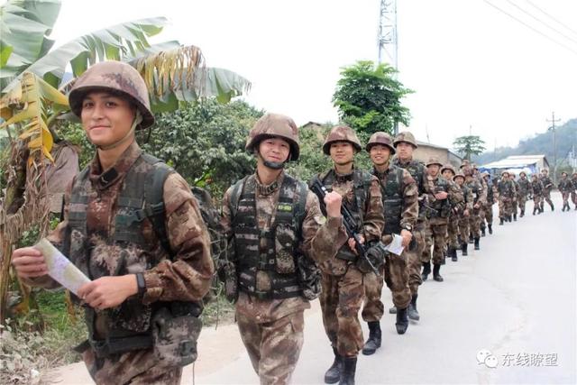 新兵体能训练计划表，构建强健体魄与卓越战斗力，新兵体能训练计划表，塑造强健体魄与卓越战斗力之路
