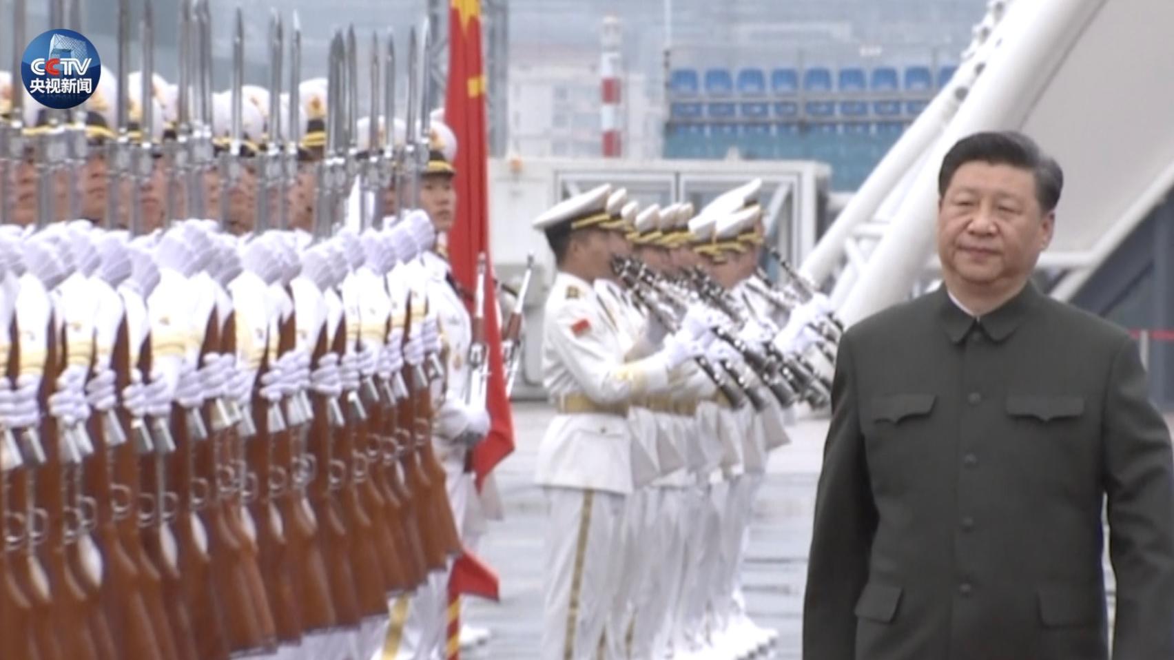 三军仪仗队,荣耀与使命的纪录片,三军仪仗队,荣耀与使命的见证者