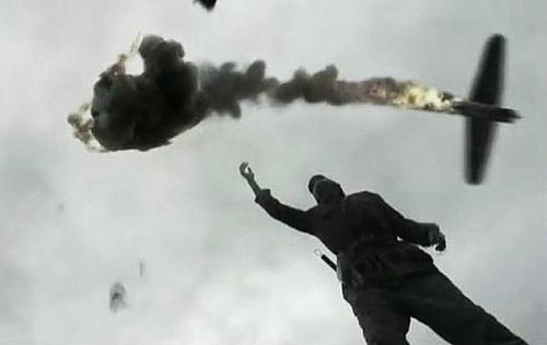 第一章,裤裆里藏手榴弹的传奇故事,裤裆里藏手榴弹的传奇,揭秘一段非凡故事