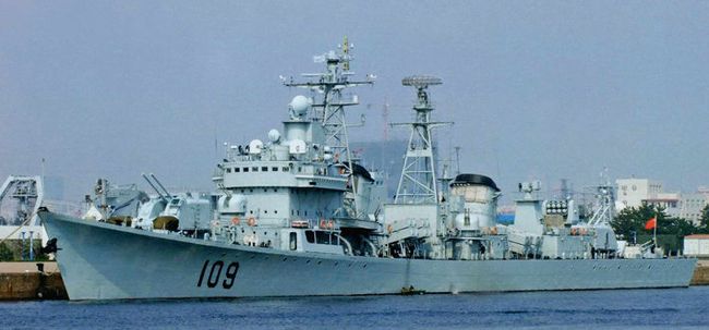 湛江舰水面以上高度,展现中国海军力量的骄傲,湛江舰水面以上高度,中国海军力量的骄傲展示