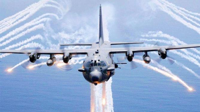 揭秘A-10攻击机的强大实力,揭秘A-10攻击机的强悍战斗力