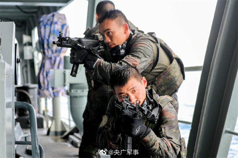 蛟龙突击队出境,展现中国力量的跨国行动,蛟龙突击队跨国行动,展现中国力量