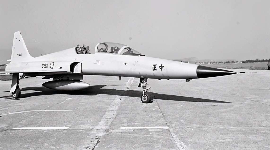 揭秘现在中国最小的战斗机,卓越性能与独特魅力,中国最小战斗机的卓越性能与独特魅力揭秘