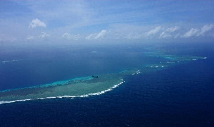 南海风云,我舰奉命撞击你舰,南海风云,我舰坚决撞击应对挑战