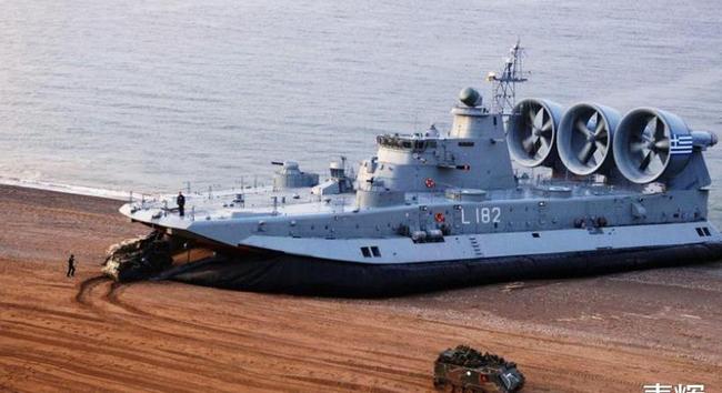 探索前沿科技,揭秘726型气垫艇的神秘面纱,揭秘726型气垫艇,前沿科技的探索之旅