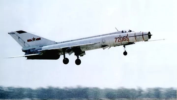 歼八Ⅱ定常过载，中国空军力量的重要篇章，歼八Ⅱ定常过载，中国空军力量的显著里程碑