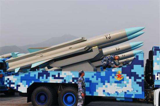 歼-20与鹰击-18,中国空军的新时代武器组合,中国空军新时代武器组合,歼-20与鹰击-18的无敌组合