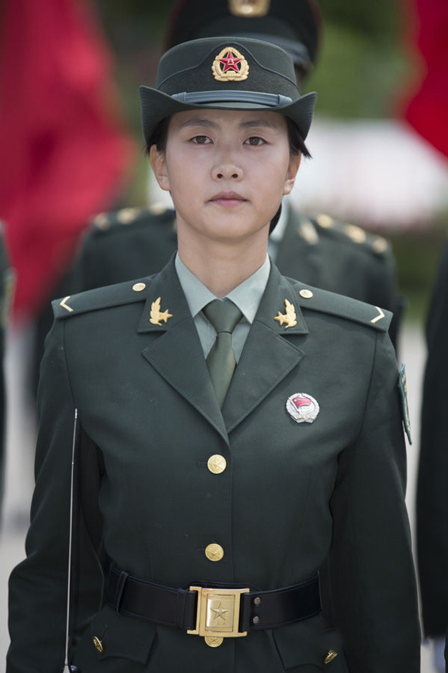 中国女标兵照片,展现时代风采的杰出女性,中国女标兵照片,时代风采杰出女性的闪耀瞬间