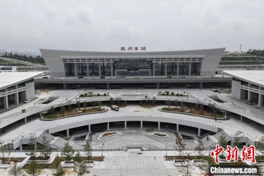 泉州交通枢纽,泉州站、泉州东站与泉州南站,泉州三大交通枢纽站,泉州站、东站与南站的交通概览