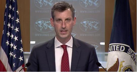 美军航母进入南中国海,地区安全的多元视角解读,美军航母进入南中国海,多元视角下的地区安全解读