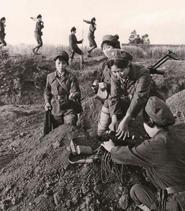 中国女兵在越南被俘,历史背后的故事与启示,中国女兵在越南被俘,历史背后的故事与深刻启示
