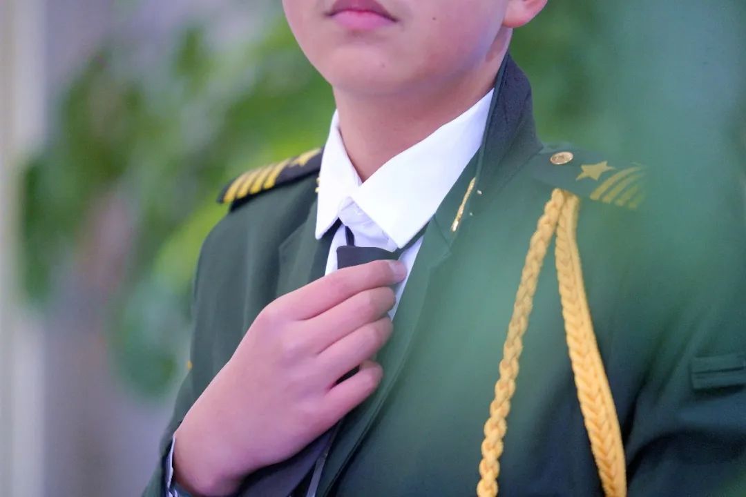 国旗护卫队十大帅哥，荣耀与责任并存，国旗护卫队帅哥风采，荣耀与责任同行