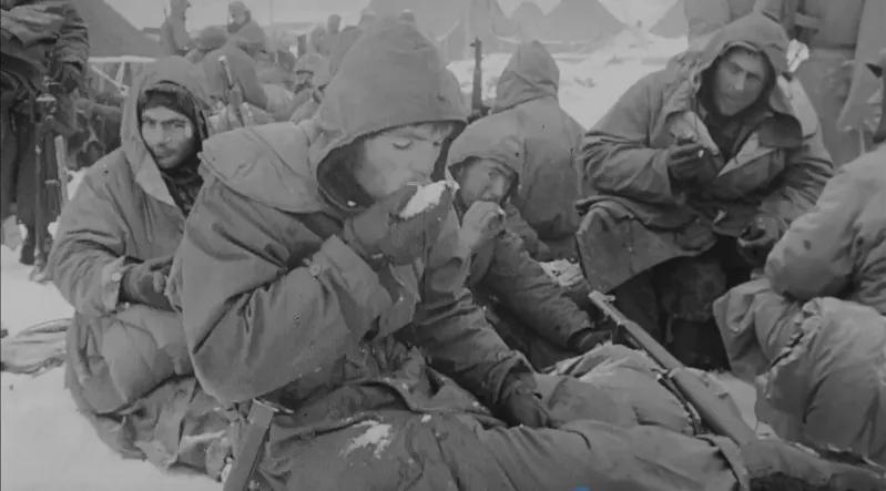 长津湖战役，9兵团的悲壮征程与伤亡九万人的历史记忆，长津湖战役，九兵团悲壮征程与伤亡九万人之历史记忆