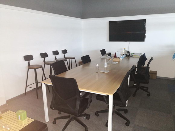 九图军事之学生会议室,军事教育与学术交流的融合之地,九图军事学生会议室,军事教育与学术交流的融合平台