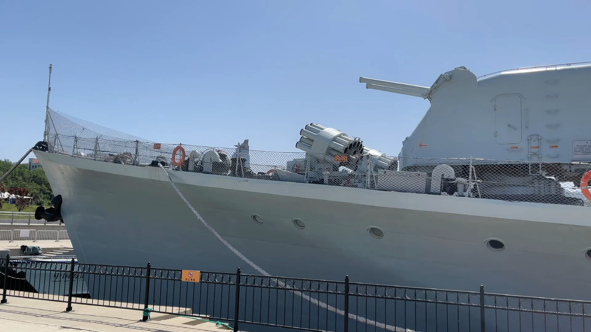 海军110舰,中国海军力量的璀璨明珠,中国海军力量璀璨明珠,海军110舰亮相展实力