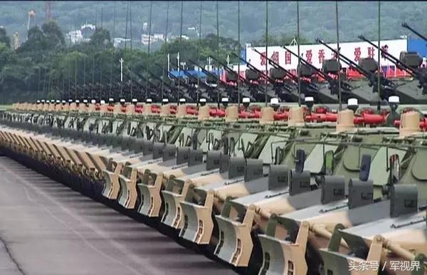 石岗军营中型合成营装甲步兵的艰苦训练与生活,石岗军营装甲步兵中型合成营的艰苦训练与日常生活磨砺