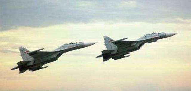 歼十和苏-27之间的关系,技术传承与战略考量,歼十与苏-27的技术传承与战略关联探究