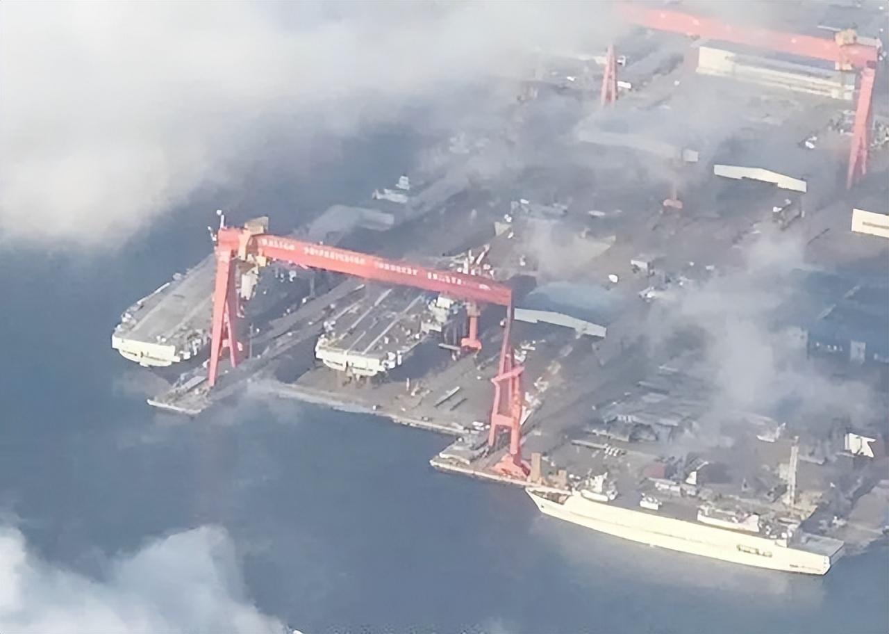 国产航母003成功下水,里程碑式的跨越与中国海军新时代的开启,国产航母003下水,中国海军新时代的里程碑跨越