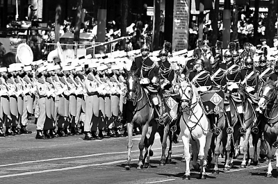 全世界国家阅兵式的壮丽画卷,全球阅兵盛典的壮丽画卷展示