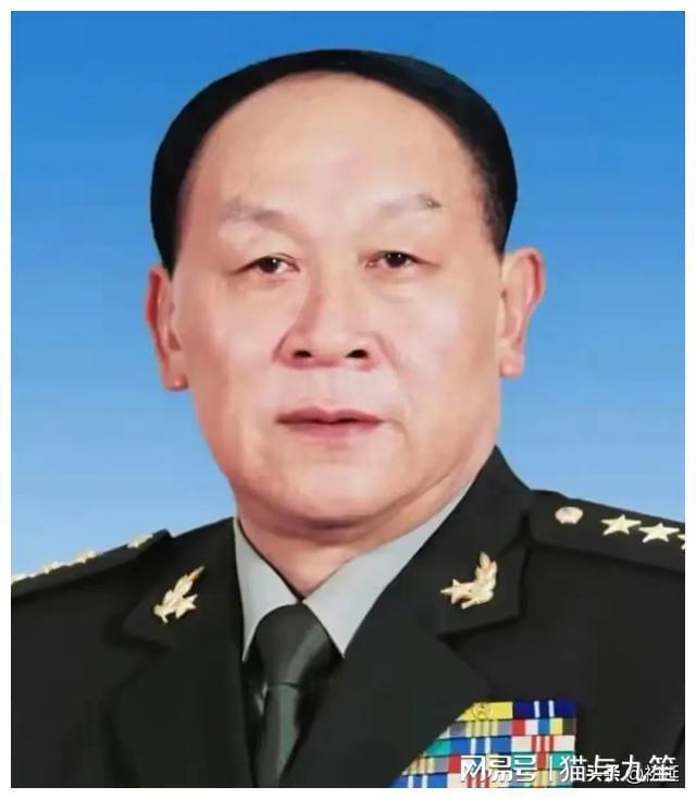 陆军副司令员邓志平父亲,一位普通而伟大的军人父亲,陆军副司令员邓志平父亲,军人父亲的伟大事迹