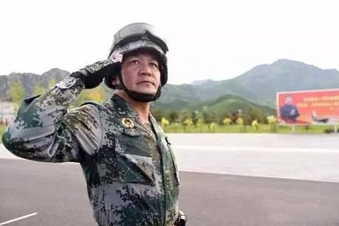 陆军副司令员邓志平父亲,一位普通而伟大的军人父亲,陆军副司令员邓志平父亲,军人父亲的伟大事迹