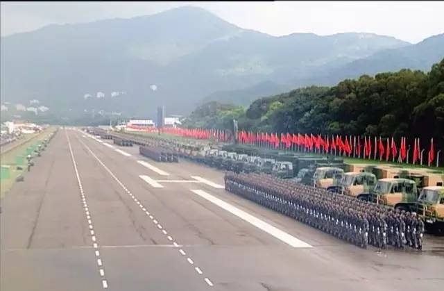 香港回归大阅兵,历史时刻的见证与民族精神的展现,香港回归大阅兵,历史见证与民族精神的辉煌展现