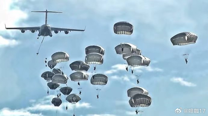 美军空降兵战斗力的多维度解析,美军空降兵战斗力的深度解析与多维度探讨