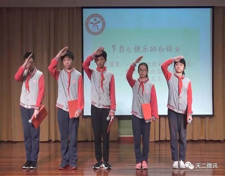 一肖拖一肖二中二中的组合方式与数量解析,一肖拖一肖二中二中组合方式与数量深度解析