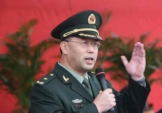 朱日和阅兵,主持与指挥的艺术,朱日和阅兵,主持与指挥的精湛艺术