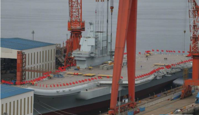 中国航母第一艘下水,里程碑式的跨越与海洋强国的崛起,中国首艘航母下水,海洋强国里程碑式的跨越