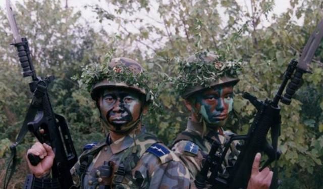 猎人学校的毕业人数,一年有多少人在挑战与成长中脱颖而出?,猎人学校年度毕业人数,挑战与成长中的佼佼者脱颖而出